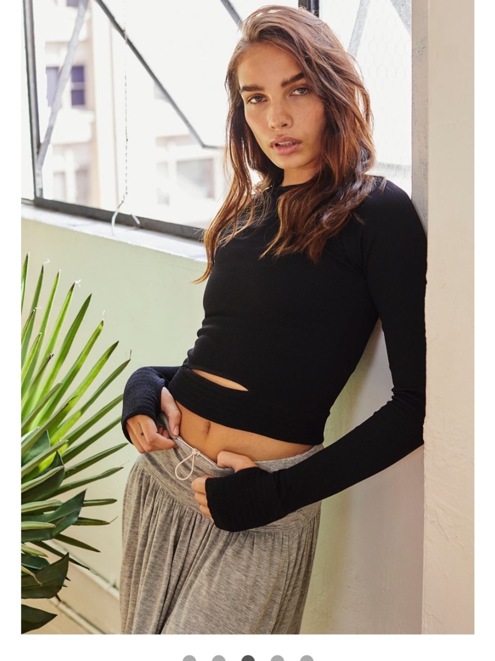 Women's Black long sleeve top athletic - Picture 3 of 8